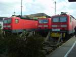 3x die Br 143 im Bahnhof Ansbach auf den Abstellgleisen  21.8.2007