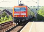 BR 143 bei Ausfahrt aus Bf Kirchheim / Neckar; Mai 2002