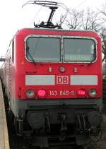 143848 am 08.04.2005 in Wustermark abfahrbereit mit der geschobenen RB nach Griebnitzsee.