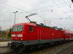 143 859-7 hat am 3. November 2010 mit einer Regionalbahn aus Vach den Endbahnhof Lichtenfels erreicht.