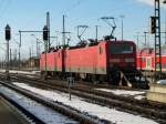 Zwei 143 im Winter 05/06 abgestellt in Plattling