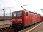 Eine Lok der BR 143 im Bahnhof Saalfeld am 31.10.2006 Sie fhrt in krze wider zurck nach Grheringen.