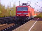 143 229-3 erreicht mit der RB nach Itzehoe Elmshorn am 13.04.07