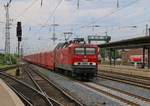 143 257-4 (MEG 604) mit geschlossenen Autotransportwagen.