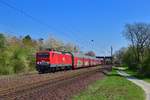 143 344 mit einem Autozug am 16.04.2019 bei Groß-Gleidingen.