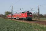 MEG 606 mit RE 18720 (Dessau Hbf–Wnsdorf-Waldstadt) am 10.04.2011 zwischen Zossen und Wnsdorf-Waldstadt