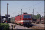 243965 hält hier am 5.5.1990 um 11.05 Uhr mit dem D nach Cottbus im Bahnhof Torgau.