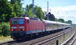 DB Regio  143 019-8  (NVR-Nummer: 91 80 6143 019-8 D-DB ) mit zusätzlichem RE3 Richtung Stralsund Hbf., der reguläre RE3 kam nämlich kurz danach des Weges am 31.07.20 Berlin Buch.