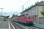 143 094 wartete am 30.4.11 mit drei x-Wagen in Forchheim auf die Rückfahrt nach Nürnberg als S1.