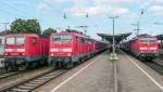 Lokparade in Ansbach am 22.5.09: Von links nach rechts trafen sich 143 956 auf Gleis 1, 111 074 auf Gleis 2 und 111 174 auf Gleis 3.