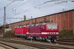 143 848-0 und 243 936-2 des Fahrzeugwerks Karsdorf abgestellt in Paderborn Hbf (20.03.2021)