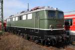 Die E50 091 steht mit einer Kf 2 beim DB Museum Koblenz Ltzel am 12.03.2011