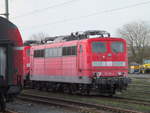 Die 151 011 zählte mit zu den acht Lok`s(151 011,151 159,151 162,155 077,155 080,151 108,155 086 und 155 083)die am 17.Dezember 2019 von Mukran geholt wurden.Am 18.Dezember 2019 stand der Lokzug