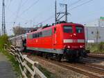 151 061 mit Auto-Leerpark in Rheine, 24.04.15