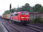 151 080-9 fhrt durch Hamburg-Harburg.