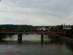 Doppeltraktion 151+151 mit Erzzug sdwrts ber die Moselbrcke fahrend. 
01.06.2008 Koblenz