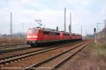 151 023-9 fhrt am 17. Mrz 2009 mit LZ (140 197-5; 140 042-3; 140 107-4; 140 109-0) durch Duisburg Bissingheim +++ Nhere Perspektive als das andere +++ Es ist mein erster Lokzug seit dem ich Bahnbilder mache :D