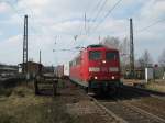 Nun darf 151 031-2 endlich das Ausweichgleis in Radbruch verlassen und die Fahrt Richtung Sden fortsetzen. 31.03.09.