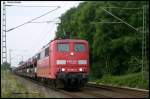 151 086 (orientrot) mit AutoGz gen M`Gladbach an der ehem. Anrufschranke 6.6.2009