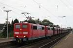 151 112-0 in Doppeltraktion mit 151 167-4 bei der Durchfahrt des Celler Bahnhofes auf Gleis 6,mit einem leeren Kohlezug am 19.07.2009.