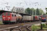 151 138-5 mit gemischtem Gterzug in Solingen Hbf am 16.05.2009