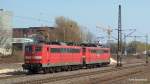 151 114-6 und ihre Schwesterlok poltern am 07.04.10 als Lz von Maschen Rbf durch Hamburg-Unterelbe Richtung Hamburg-Hansaport.