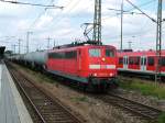 151 071-8 mit schwerem Kesselganzzug in Mnchen-Trudering am 13.08.2005.