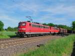 BR 151 129-4 und eine Schwesterlok ziehen am 05.06.2010 einen Ganzzug Selbstentladewagen Bauart  Falns  auf der KBS 380 Richtung Bremen.