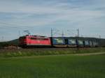 151 150 ist am 29.Mai 2011 mit dem LKw-Walter-Zug bei Halach Richtung Saalfeld unterwegs.