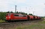 151 132-8 mit Kaliwagenzug kurz vor Fulda am 09.06.2011