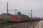 151 086-6 mit einem Kohlezug in Dsseldorf-Eller am 26.06.2011