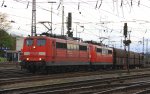 151 059-3 von Railion und 151 014-8 DB fahren mit einem Kohlenzug aus Antwerpen-Zandvliet(B nach Dillingen(an der Saar) und fahren in Richtung Kln.