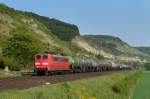 151 077 mit einem Kesselzug am 19.04.2011 unterwegs bei Karlstadt.