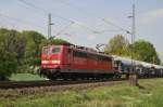 151 001 auf der KBS 485 in Richtung Aachen am 24.4.2014 unterwegs. Am 21. November 1972 wurde die Lokomotive 151 001 von AEG und Krupp ausgeliefert, sie war die erste ihrer Art (170 St.)