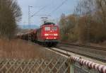 151 082-5 mit Kali-Zug gen Süden. Aufgenommen am 19.02.2014 in Wehretal-Reichensachsen.