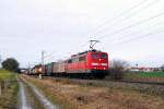 151 147 mit Gterzug bei Hattenhofen (12.01.2007)