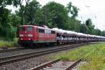 DB 151 031-2 zieht am 7.7.2015 etwa 160 Audis durch Ratingen Lintorf gen Norden.