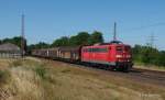 151 082-5 rollt am 01.07.15 durch den ehemaligen Bahnhof von Wahnebergen Richtung Süden.