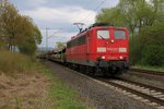 151 087-4 mit leeren Autotransportwagen in Fahrtrichtung Süden. Aufgenommen am 25.04.2015 in Wehretal-Reichensachsen.