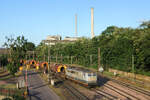 Nach langer Zeit konnte ich am 09.05.2026 wieder die 151 161-7 fotografieren. Hier passiert sie mit dem DGS 91313 den Abzweig Dillingen (Saar) Ost.
