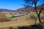151 138 HSL mit einem Gaskesselzug bei Breitenfurt Richtung Treuchtlingen, 22.03.2022