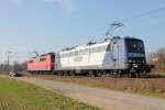 151 152-6 / RBH 262 mit Schwestermaschine bei Menden(Rhld) am 08.03.2014