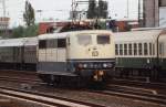 151 117-9 während einer Lokfahrt am 30.5.1992   in Hamburg-Eidelstedt.