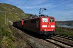 DB Schenker Rail 151 082 und 151 XXX mit Kohlezug in Richtung Trier (Winningen/Mosel 03.10.11).