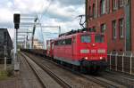 Am 24.05.2014 fuhr 151 028-8 mit einem gemischten Güterzug über den Rhein von Mannheim her in Ludwigshafen (Rhein) Mitte ein.