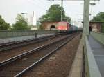 155 265-2 am 24.05.07 mit einem Containerzug auf der Klner Sdbrcke