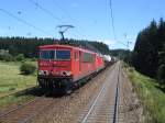 155 103 leistet einer leider unbekannten 152er Vorspann ber die Frankenwaldrampe.