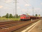 155 011 zieht ein Getreidezug durch Berlin-Schnefeld.14.08.07