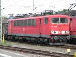 E-Lok BR 155 253-8 -DB AG- mit Gterzug wartet auf Freigabe zu Ausfahrt Richtung Sden, Ludwigslust Bf 15.08.2009