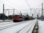 155 260-3 mit einem gemischten Gterzug Richtung Grnauer Kreuz am 04.02.